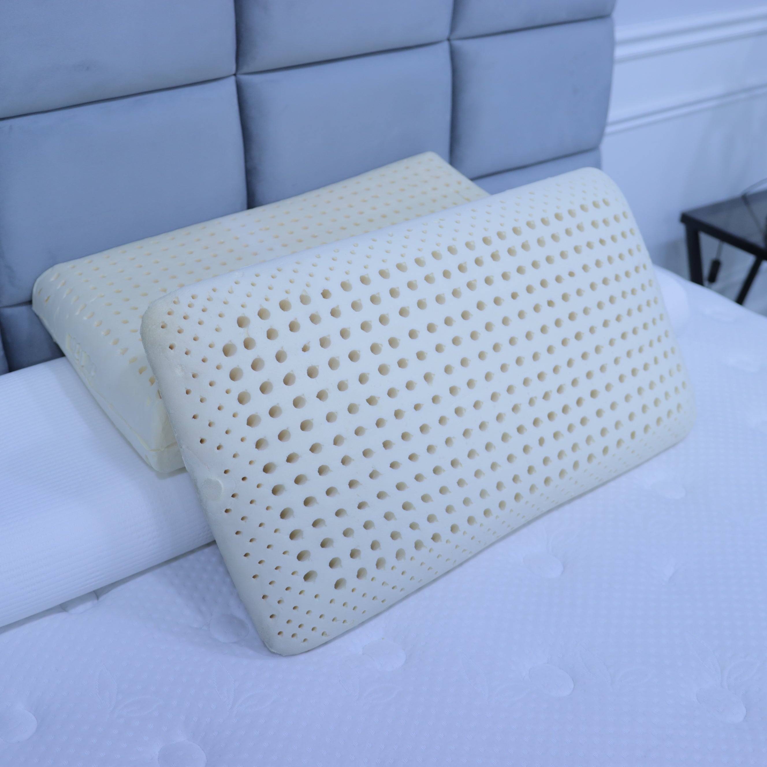 latex Turkish Pillow